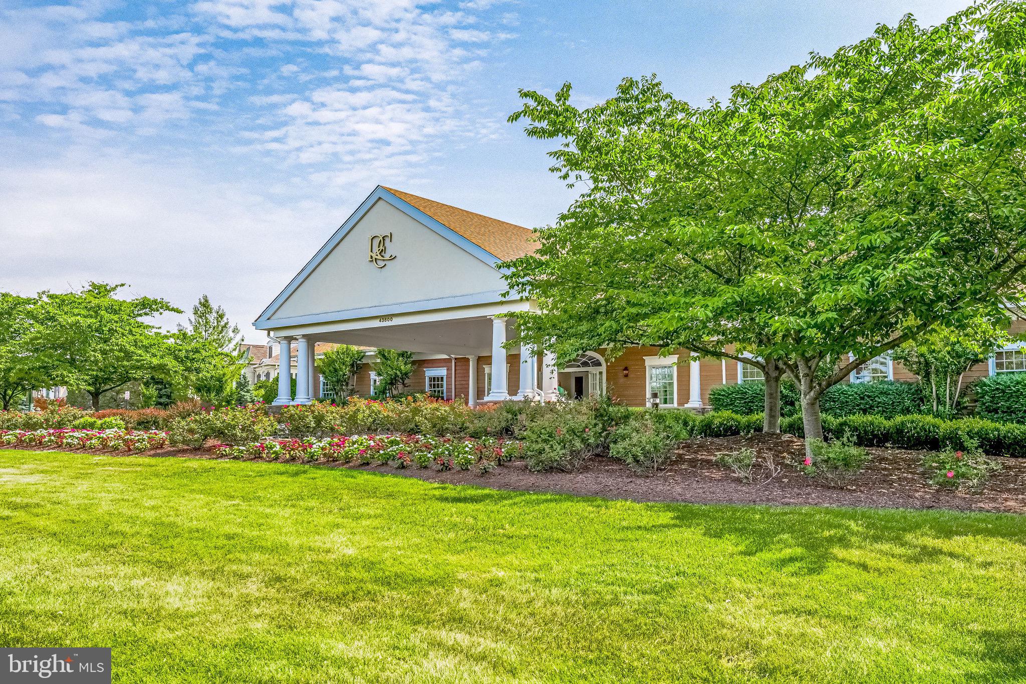 18546 Perdido Bay Terrace Leesburg, VA 20176 - Photo 45 of 57 a front view of house with yard and green space