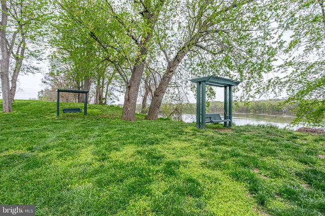 $4,000 | 18546 Perdido Bay Terrace, Leesburg, VA 20176