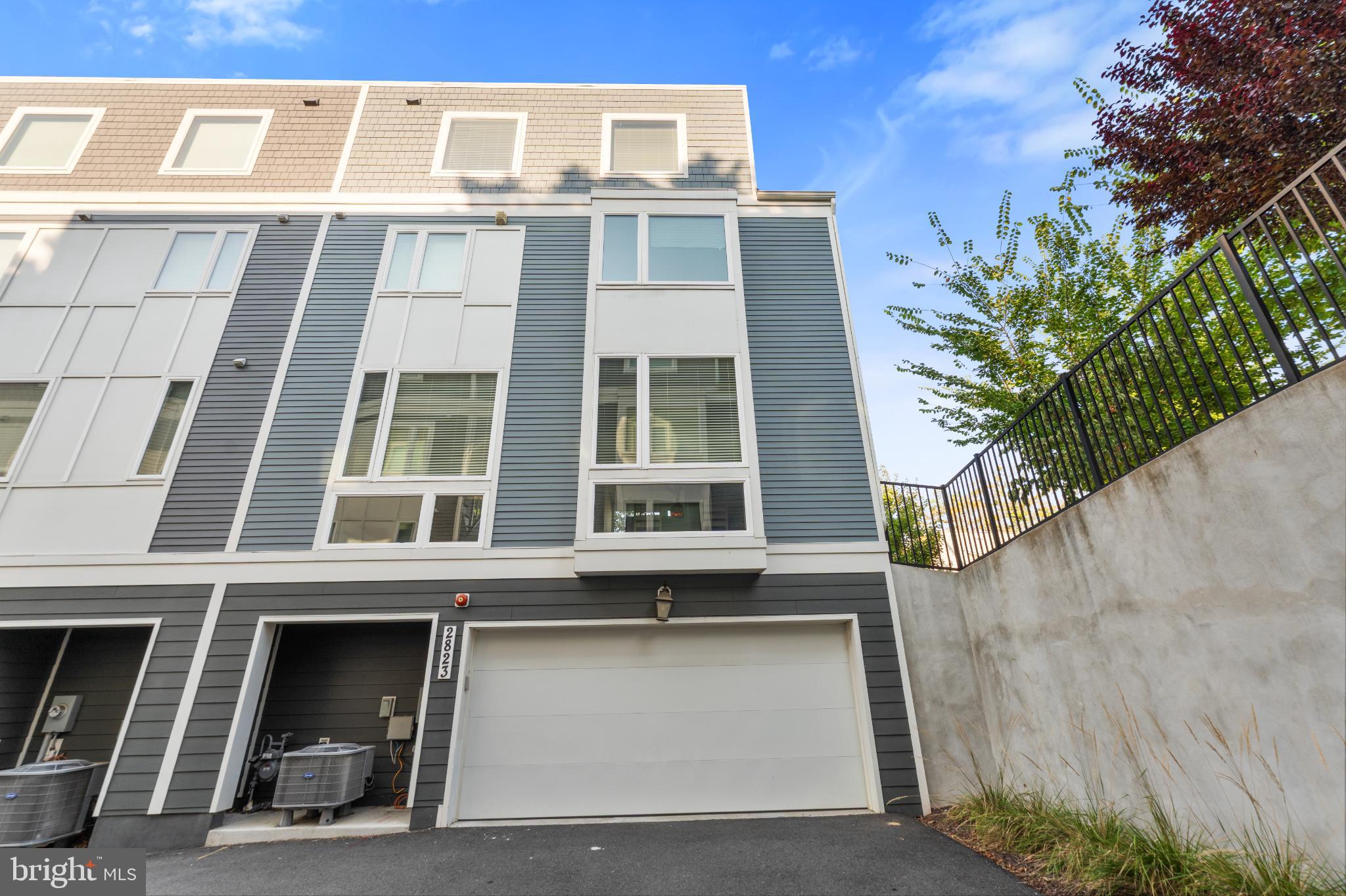2823 24th Road South Arlington, VA 22206 - Photo 3 of 51 Modern townhouse with sleek design 2-Car Garage.