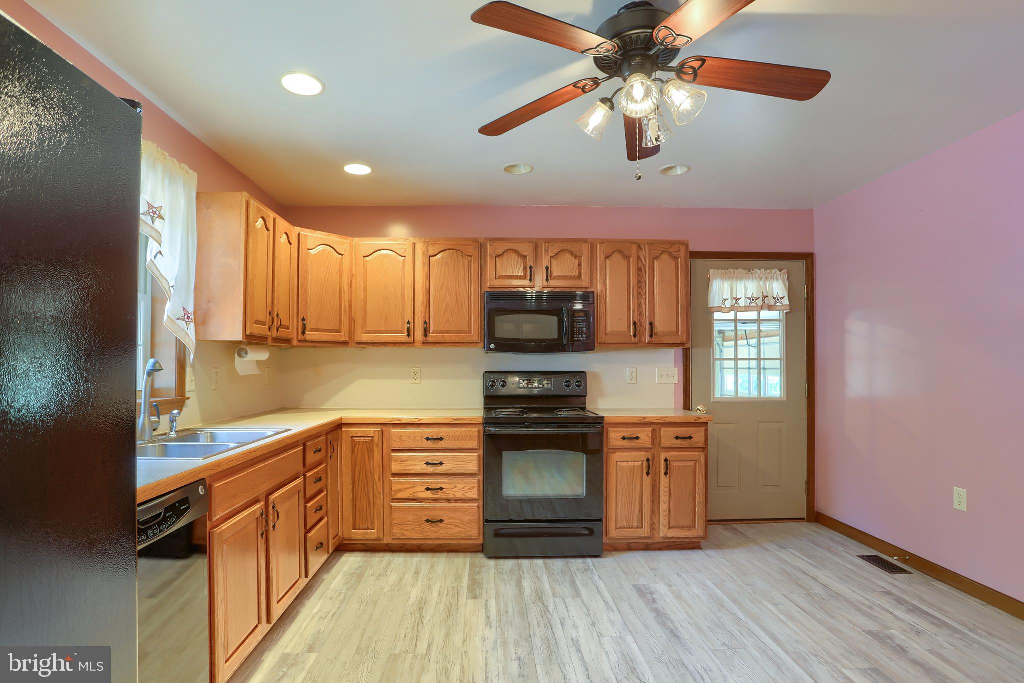 1177 New Ridge Road Millerstown, PA 17062 - Photo 11 of 52 Gallery Image 11