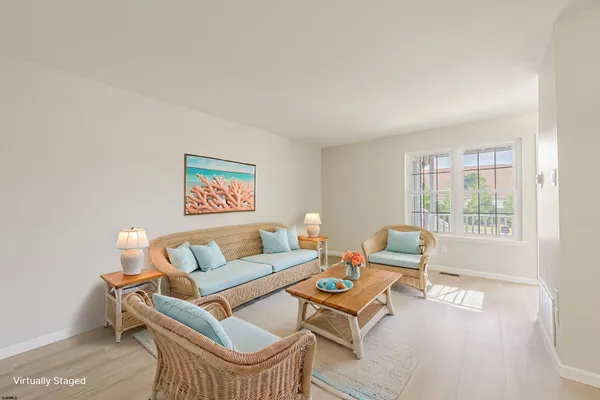$239,900 | 307 London Court, Unit 307, Egg Harbor Township, NJ 08234