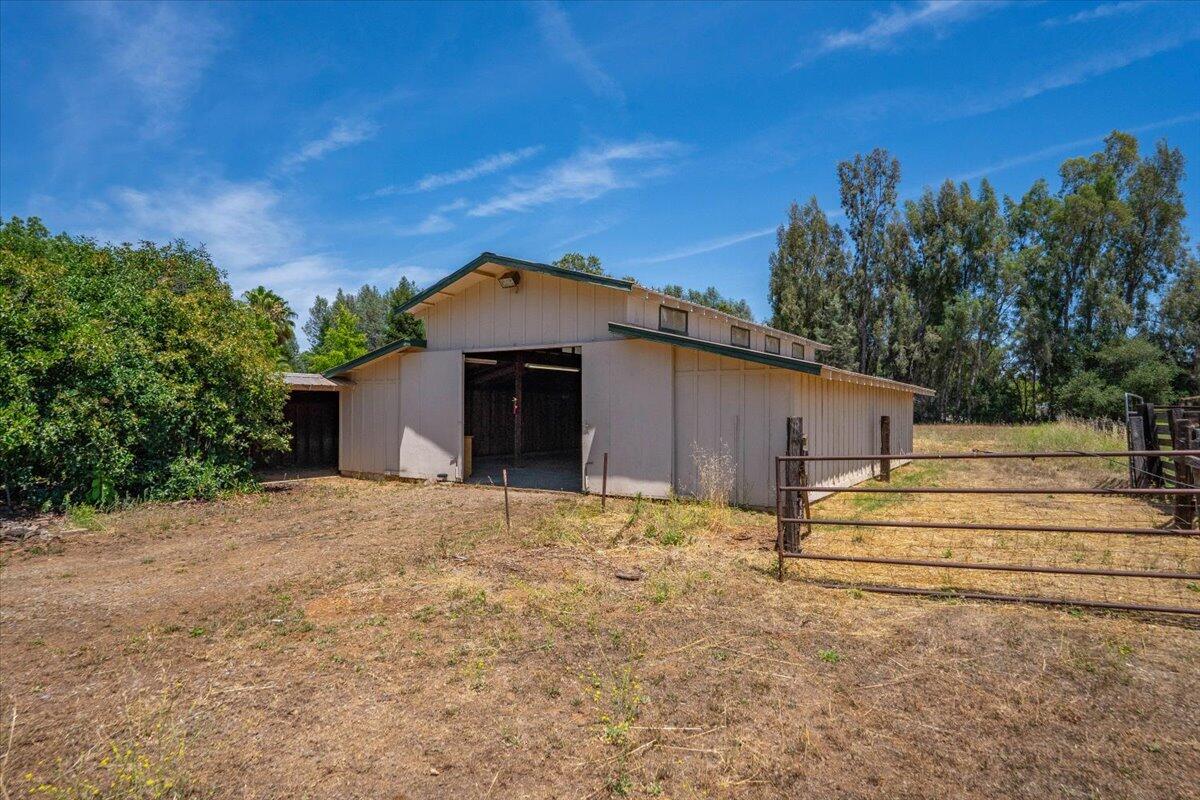 9871 Deschutes Road Palo Cedro, CA 96073 - Photo 5 of 80 69-Shop_Barn