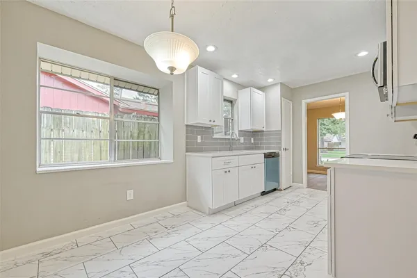 $1,985 | 3527 Acorn Springs Lane, Spring, TX 77389