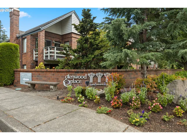 $264,900 | 14945 Northeast Sacramento Street, Unit 34, Portland, OR 97230
