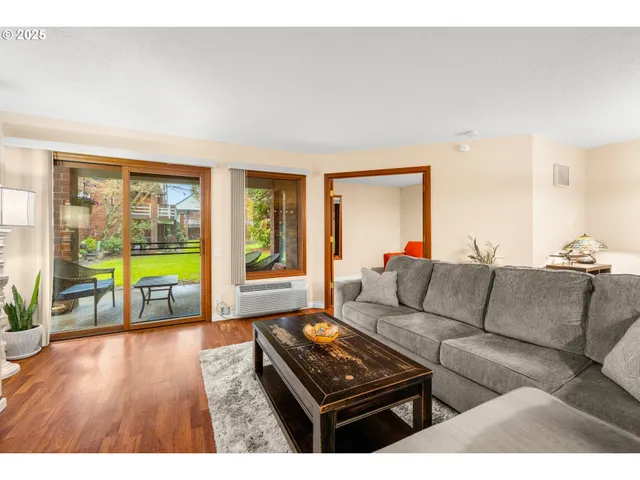 $264,900 | 14945 Northeast Sacramento Street, Unit 34, Portland, OR 97230