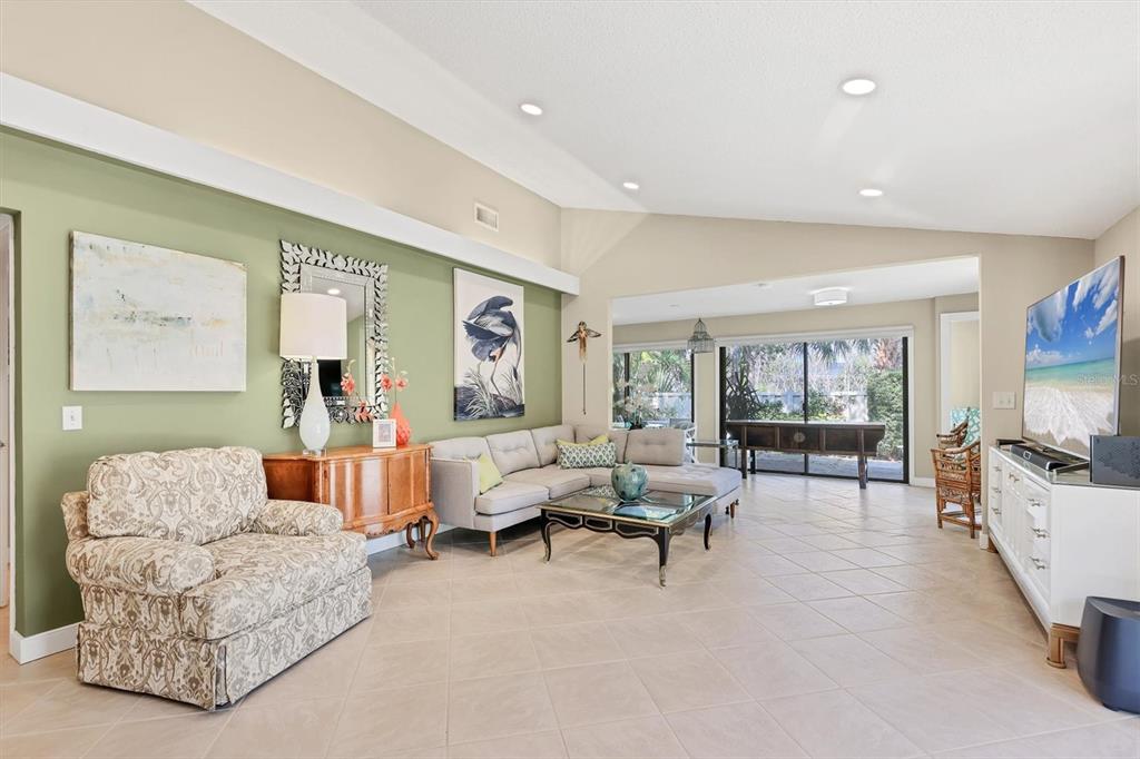 6412 Sun Eagle Lane Bradenton, FL 34210 - Photo 31 of 52