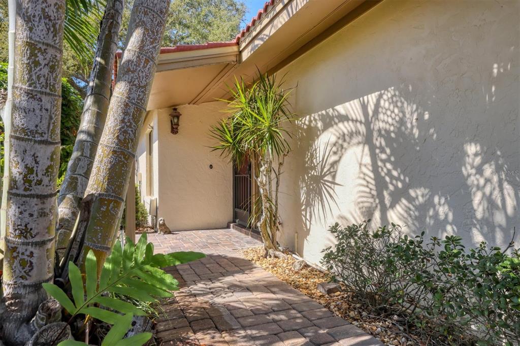 6412 Sun Eagle Lane Bradenton, FL 34210 - Photo 5 of 52