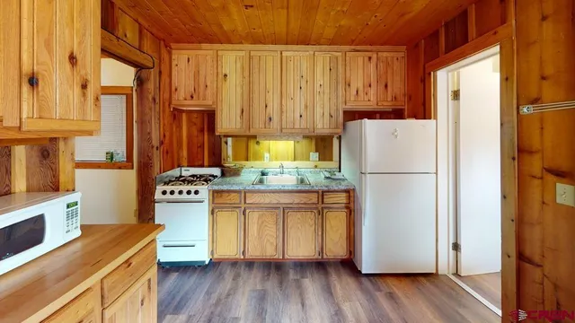 $185,000 | 331 Gunnison Avenue, Unit 8, Lake City, CO 81235