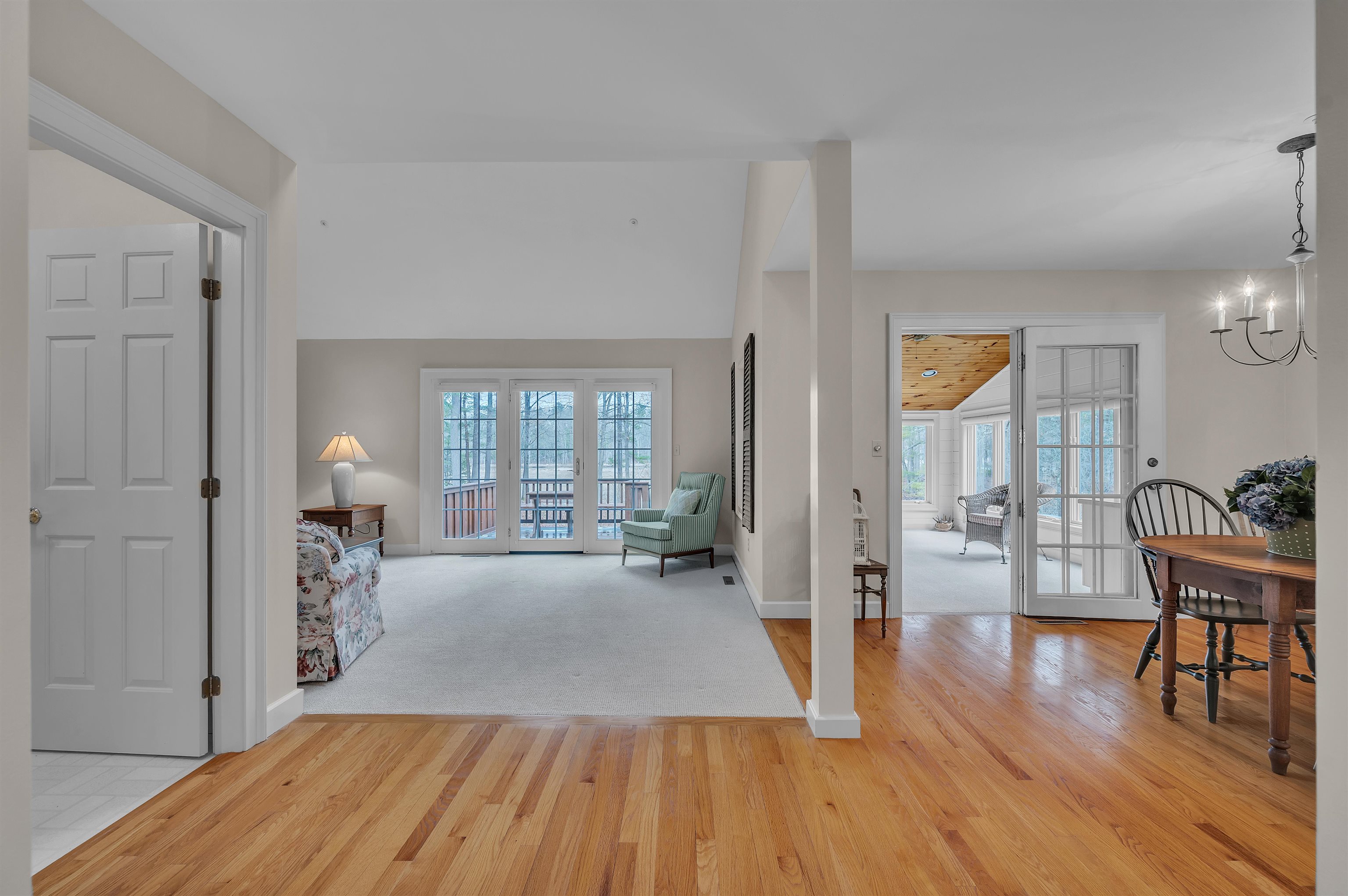 56 Peninsula Drive Stratham, NH 03885 - Photo 12 of 37