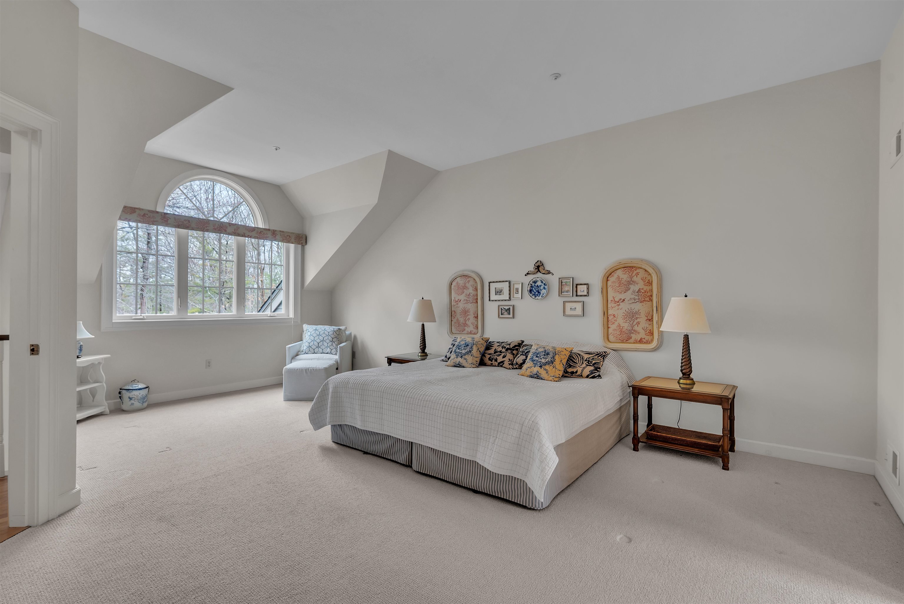 56 Peninsula Drive Stratham, NH 03885 - Photo 21 of 37