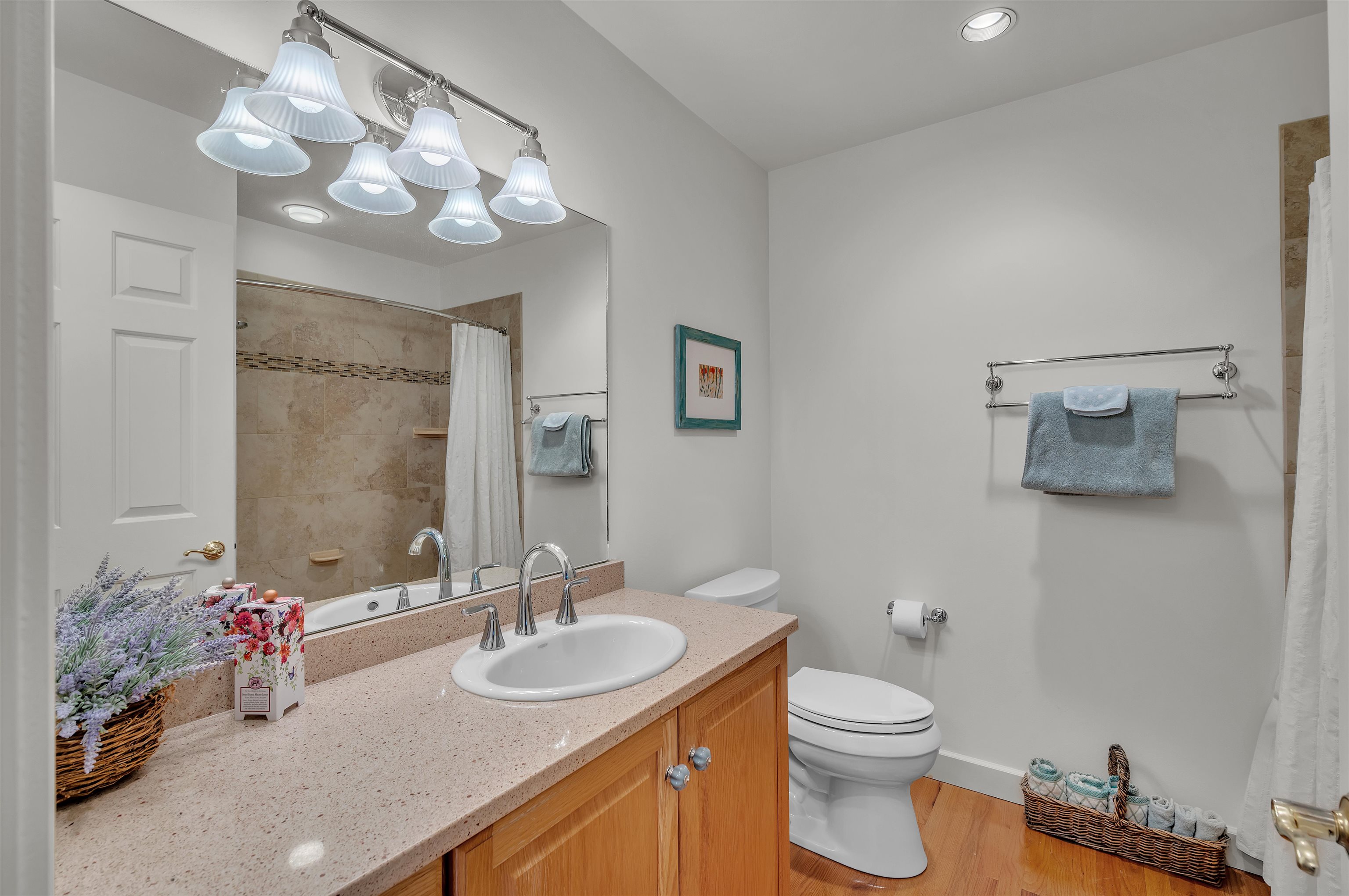 56 Peninsula Drive Stratham, NH 03885 - Photo 27 of 37