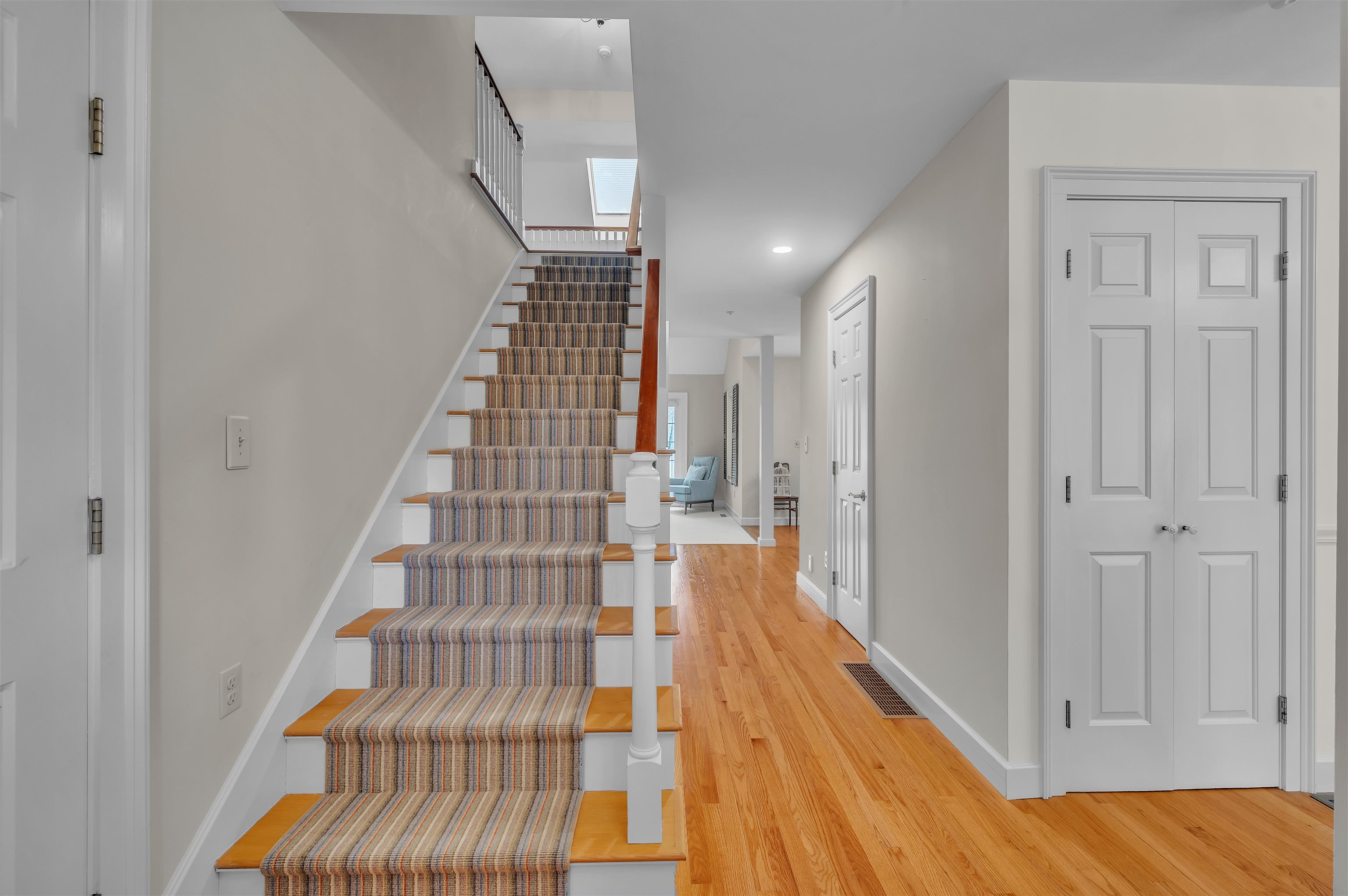 56 Peninsula Drive Stratham, NH 03885 - Photo 3 of 37