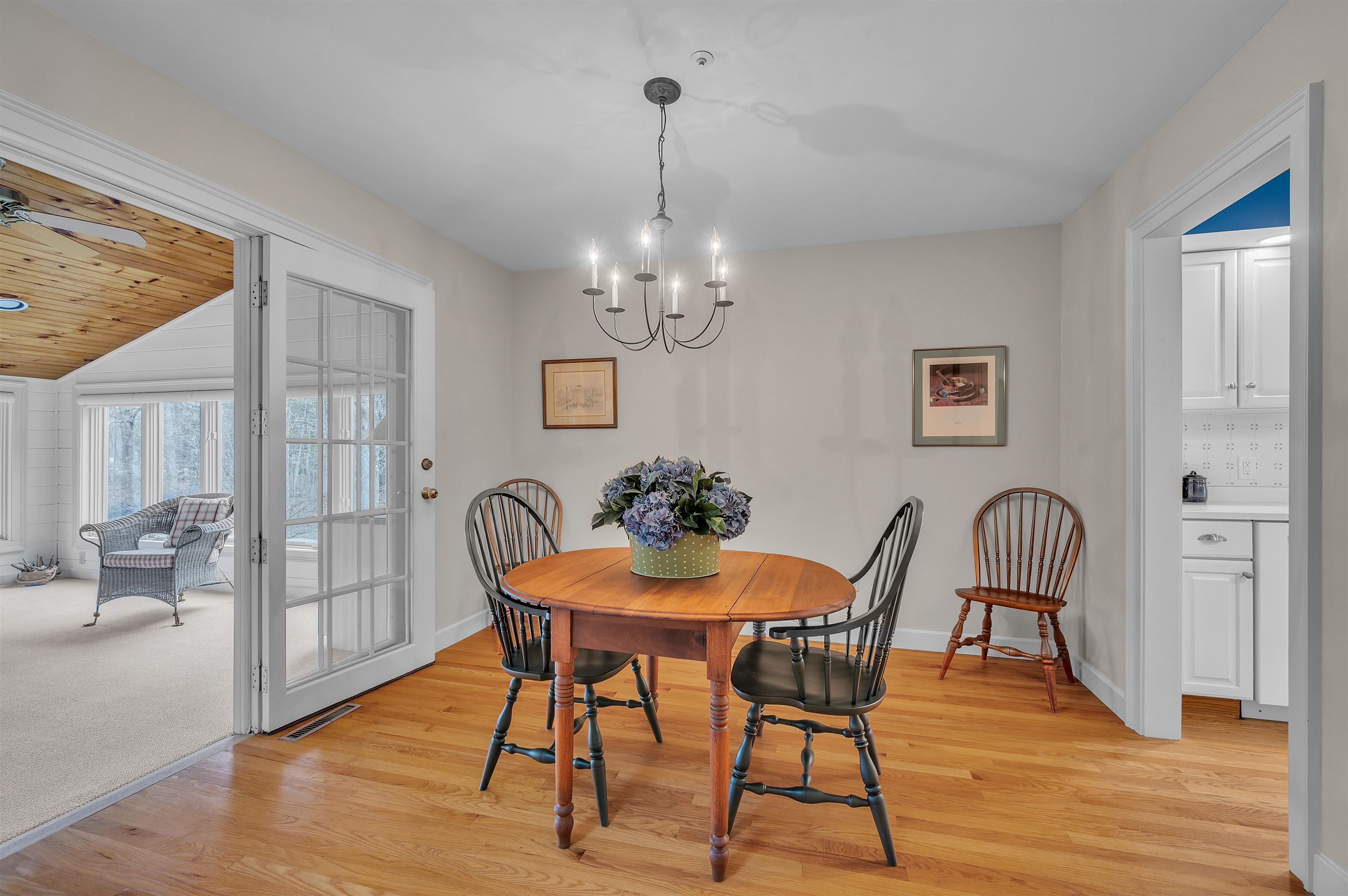 56 Peninsula Drive Stratham, NH 03885 - Photo 9 of 37