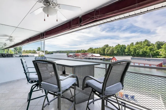 $669,000 | 1152 Weirs Boulevard, Unit 7, Laconia, NH 03246