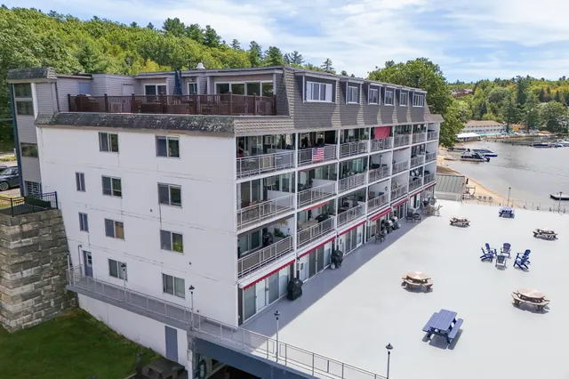 $669,000 | 1152 Weirs Boulevard, Unit 7, Laconia, NH 03246