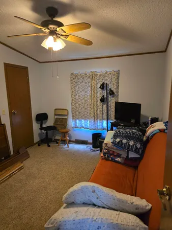 $69,900 | 5518 White Pine Lane, Roscoe, IL 61073