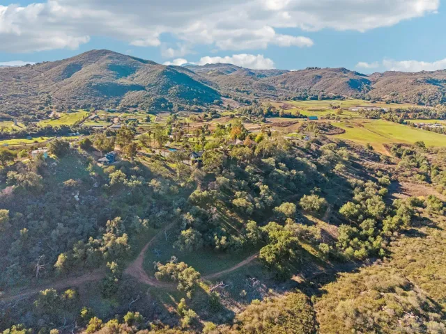 $4,250,000 | 26086 Bear Valley Heights Road, Valley Center, CA 92082