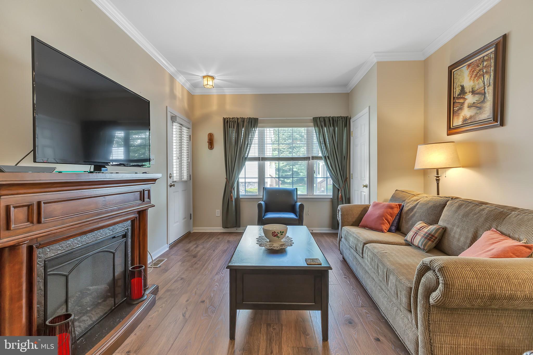27 Charles Circle Riverside, NJ 08075 - Photo 9 of 31