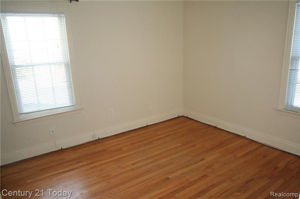 408 Baldwin Road Birmingham, MI 48009 - Photo 15 of 23