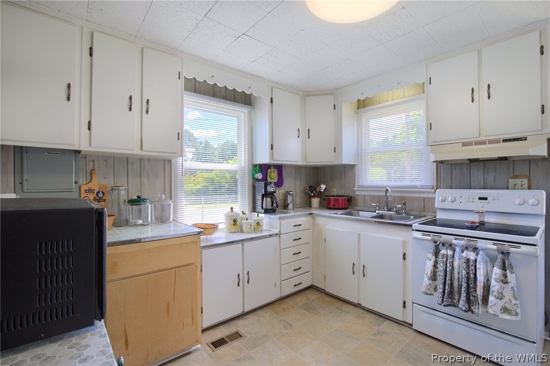 7265 Bray Road Hayes, VA 23072 - Photo 10 of 21 Gallery Image 10