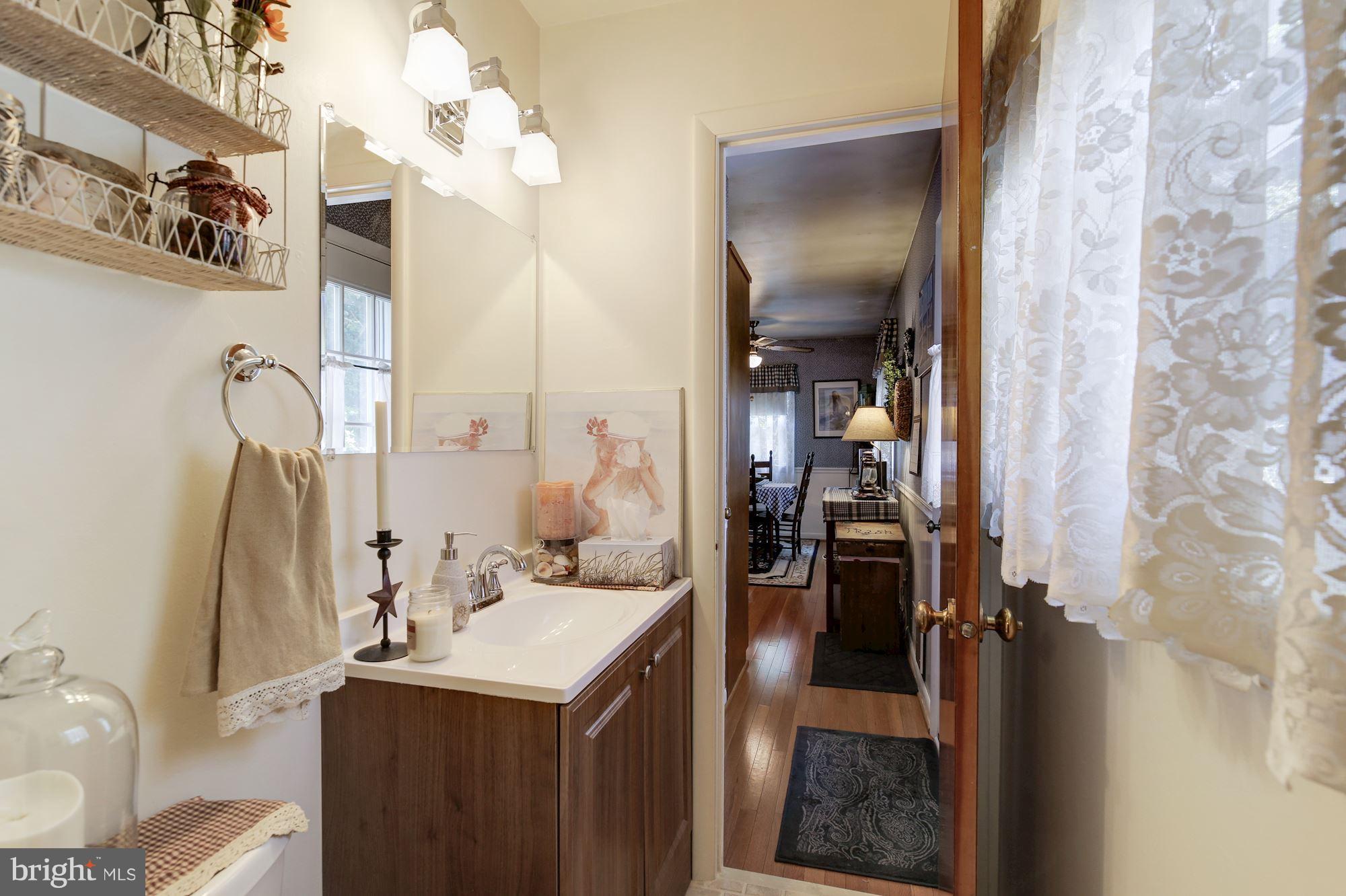 12708 Maple Street Silver Spring, MD 20904 - Photo 12 of 30 Bath