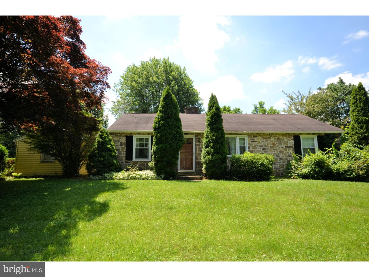 2770 Wren Road Audubon, PA 19403 - Photo 1 of 15 Gallery Image 1