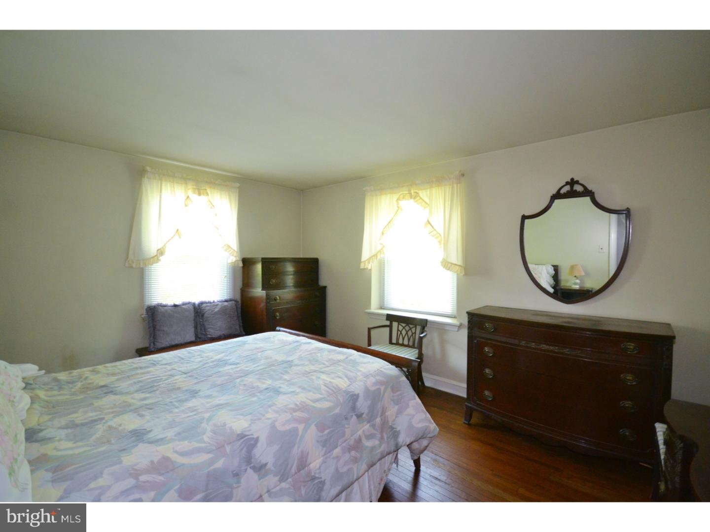 2770 Wren Road Audubon, PA 19403 - Photo 8 of 15 Gallery Image 8