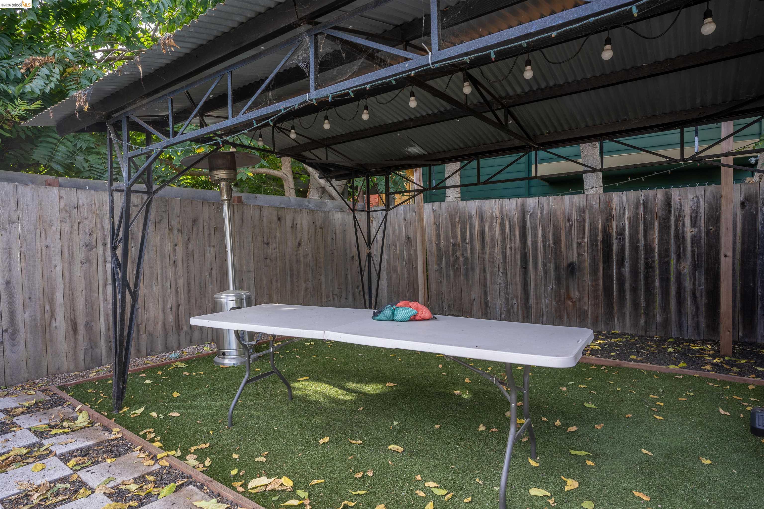 527 Chester Street Oakland, CA 94607 - Photo 22 of 47 View of fenced backyard