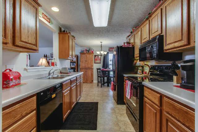 614 Audrey Road Mount Juliet, TN 37122 - Photo 7 of 20 Chef's delight kitchen with lots of cabinets and counter space