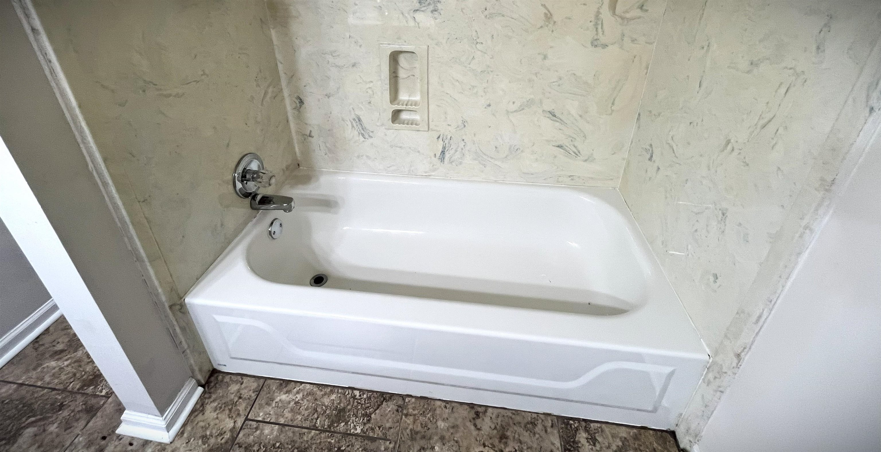 4020 Meade Lake Road Millington, TN 38053 - Photo 14 of 23 Bathroom with a bath