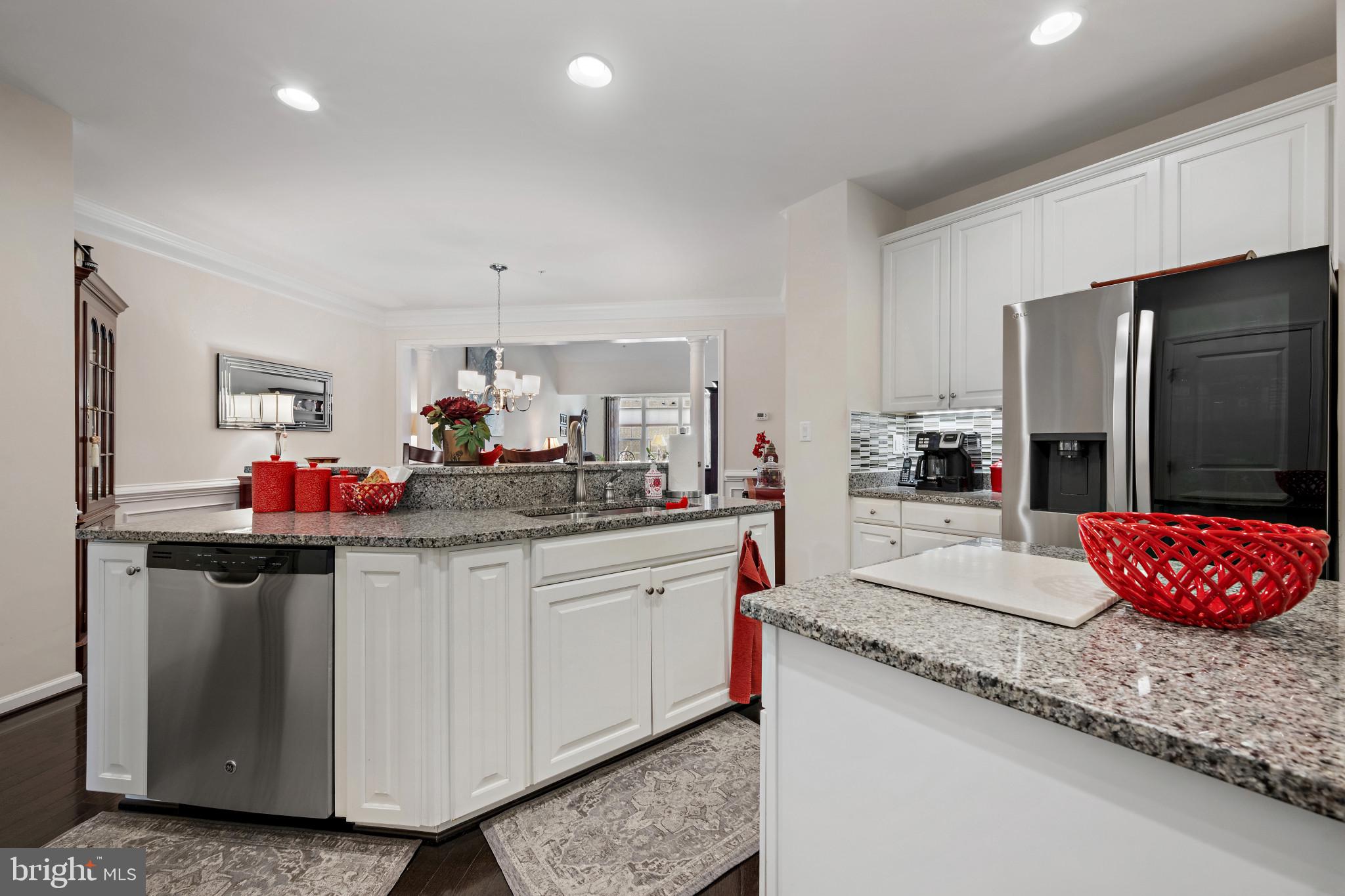 313 Lennox Drive Fallston, MD 21047 - Photo 16 of 66 Upgraded Stainless Steel Appliances