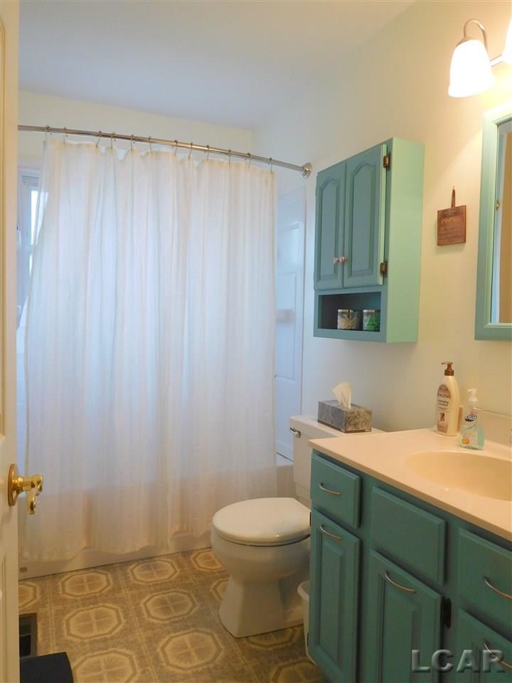 503 West Russell Road Tecumseh, MI 49286 - Photo 5 of 12 31311325-4.JPG