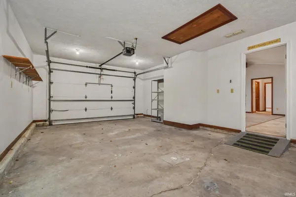 $263,000 | 9451 South Amanda Drive, Claypool, IN 46510