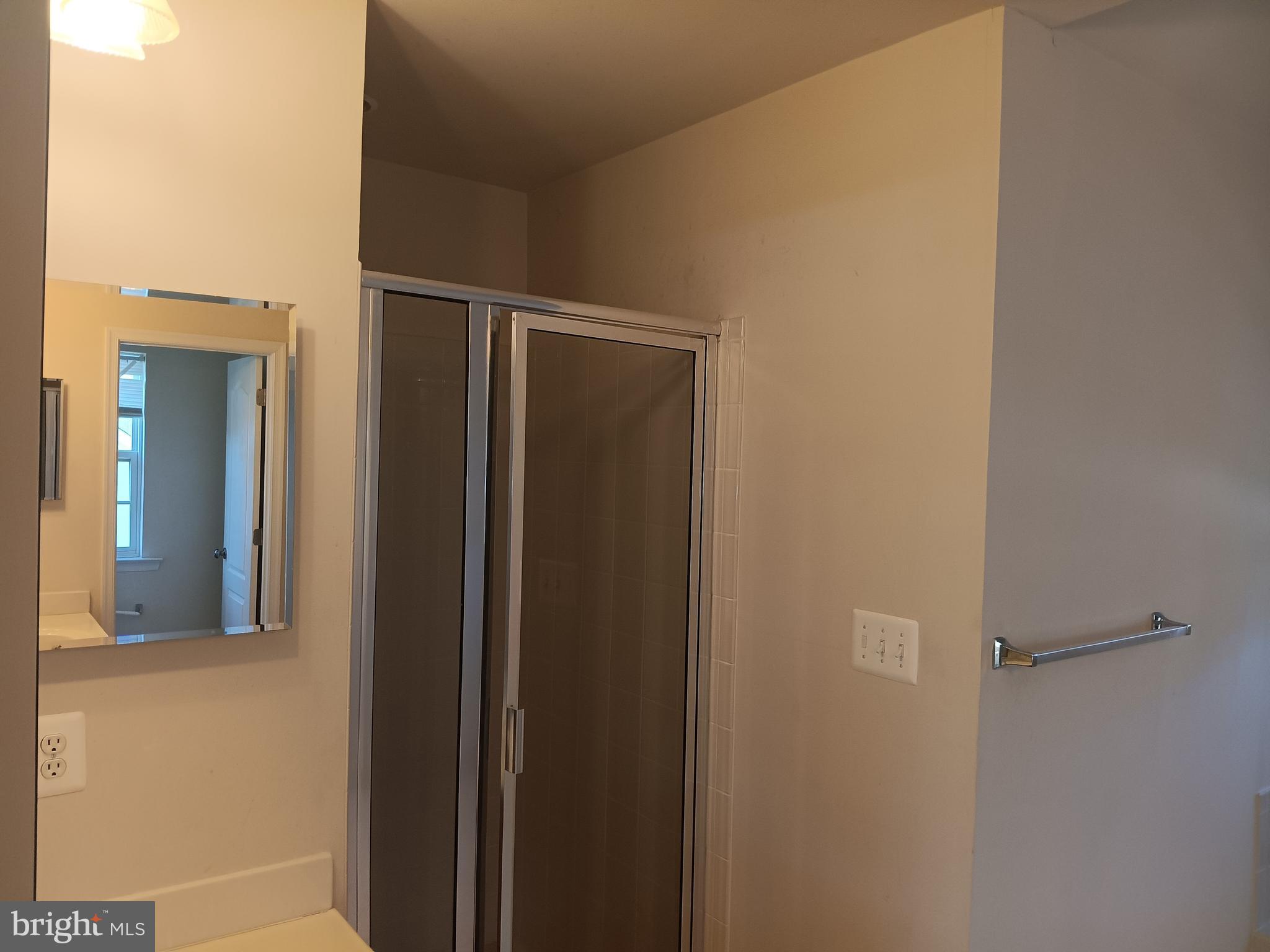 9707 Risen Star Drive Upper Marlboro, MD 20772 - Photo 29 of 35 a view of a bathroom