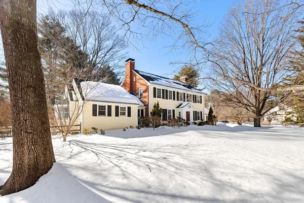 $2,410,000 | 735 Lowell Road, Concord, MA 01742
