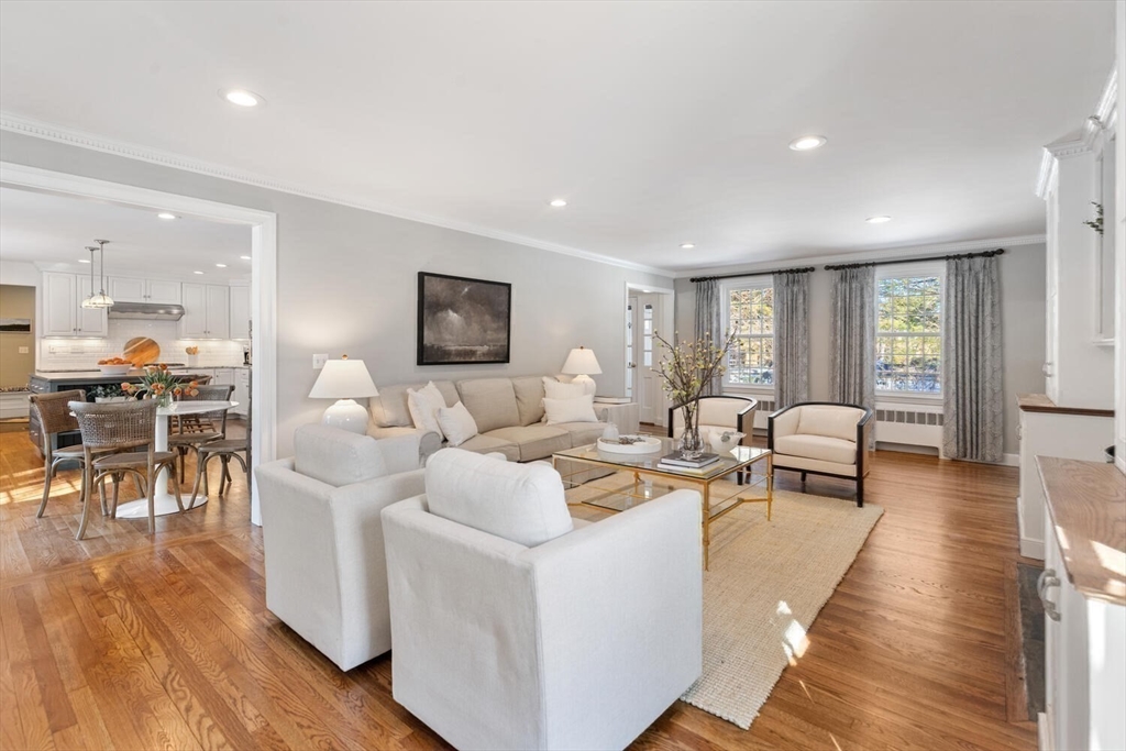 735 Lowell Road Concord, MA 01742 - Photo 13 of 38