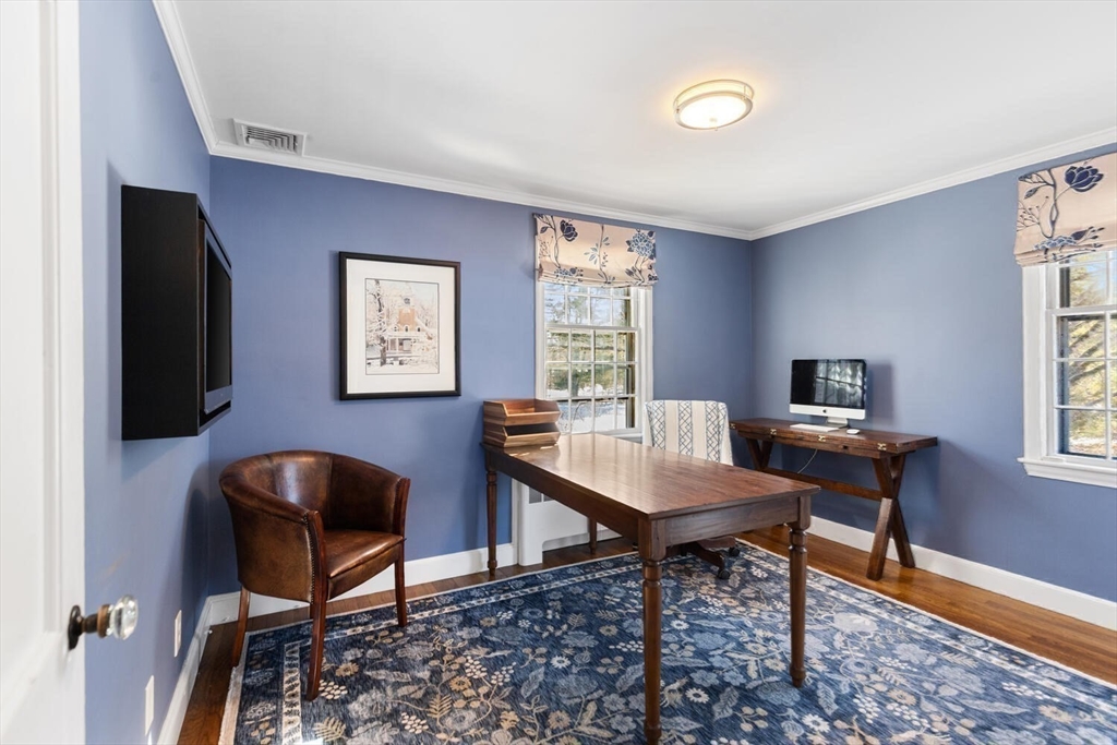 735 Lowell Road Concord, MA 01742 - Photo 23 of 38
