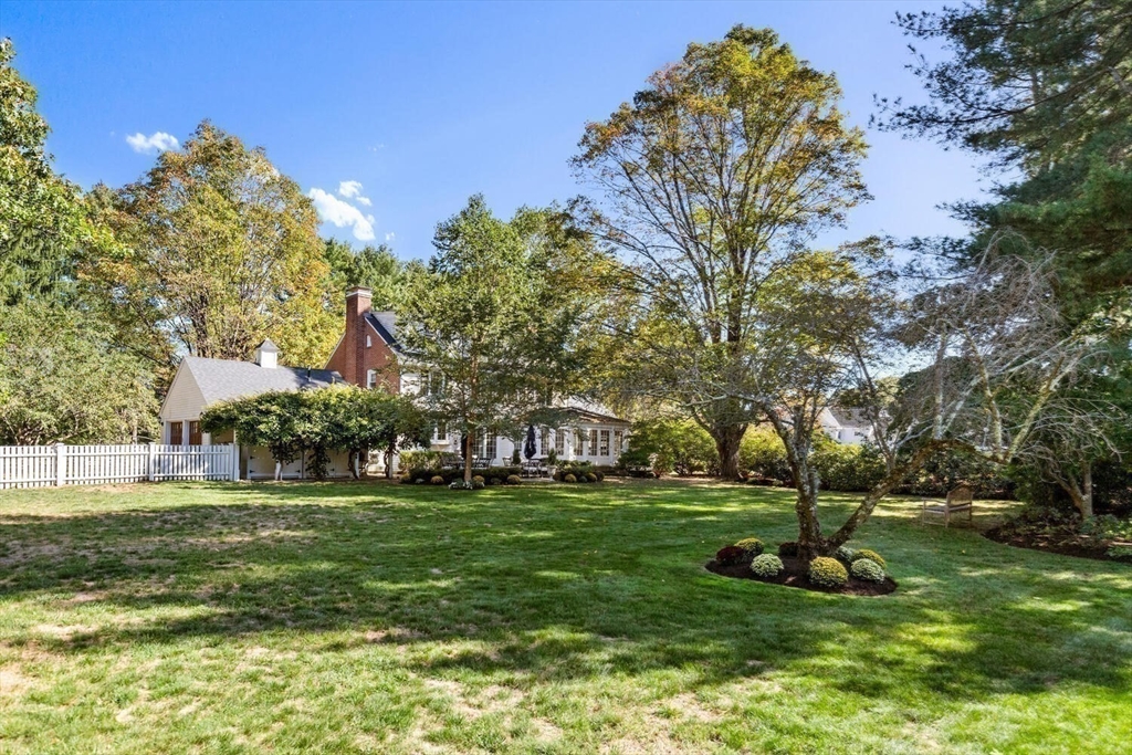 735 Lowell Road Concord, MA 01742 - Photo 32 of 38