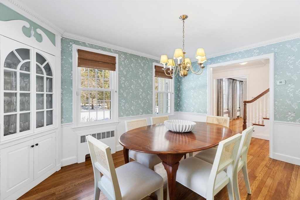 735 Lowell Road Concord, MA 01742 - Photo 5 of 38