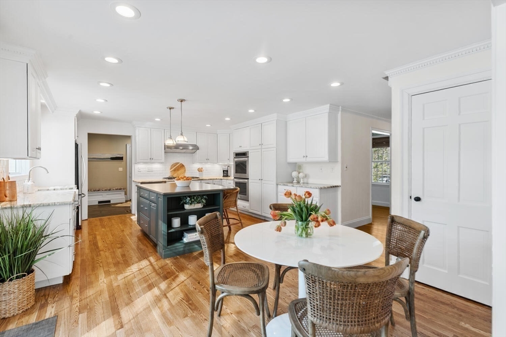 735 Lowell Road Concord, MA 01742 - Photo 10 of 38