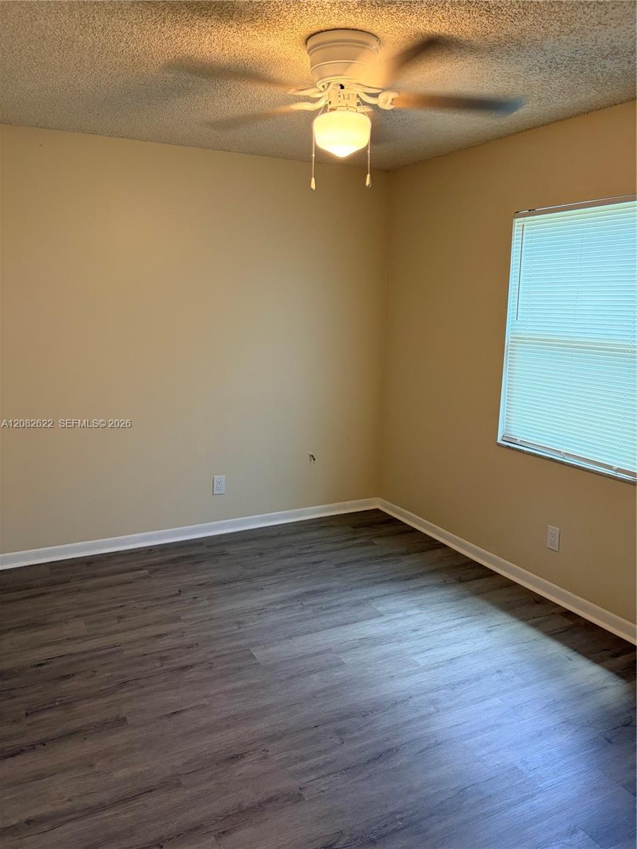 7665 Chase Road, Unit 6 Lakeland, FL 33810 - Photo 7 of 11 Gallery Image 7