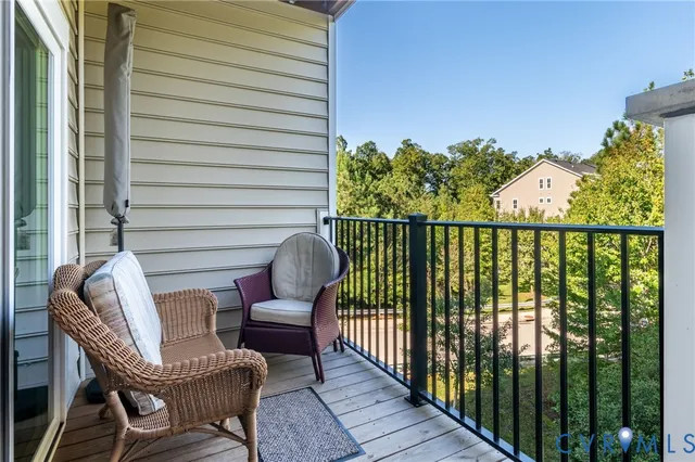 $309,000 | 1040 Westwood Village Way, Unit 302, Midlothian, VA 23114