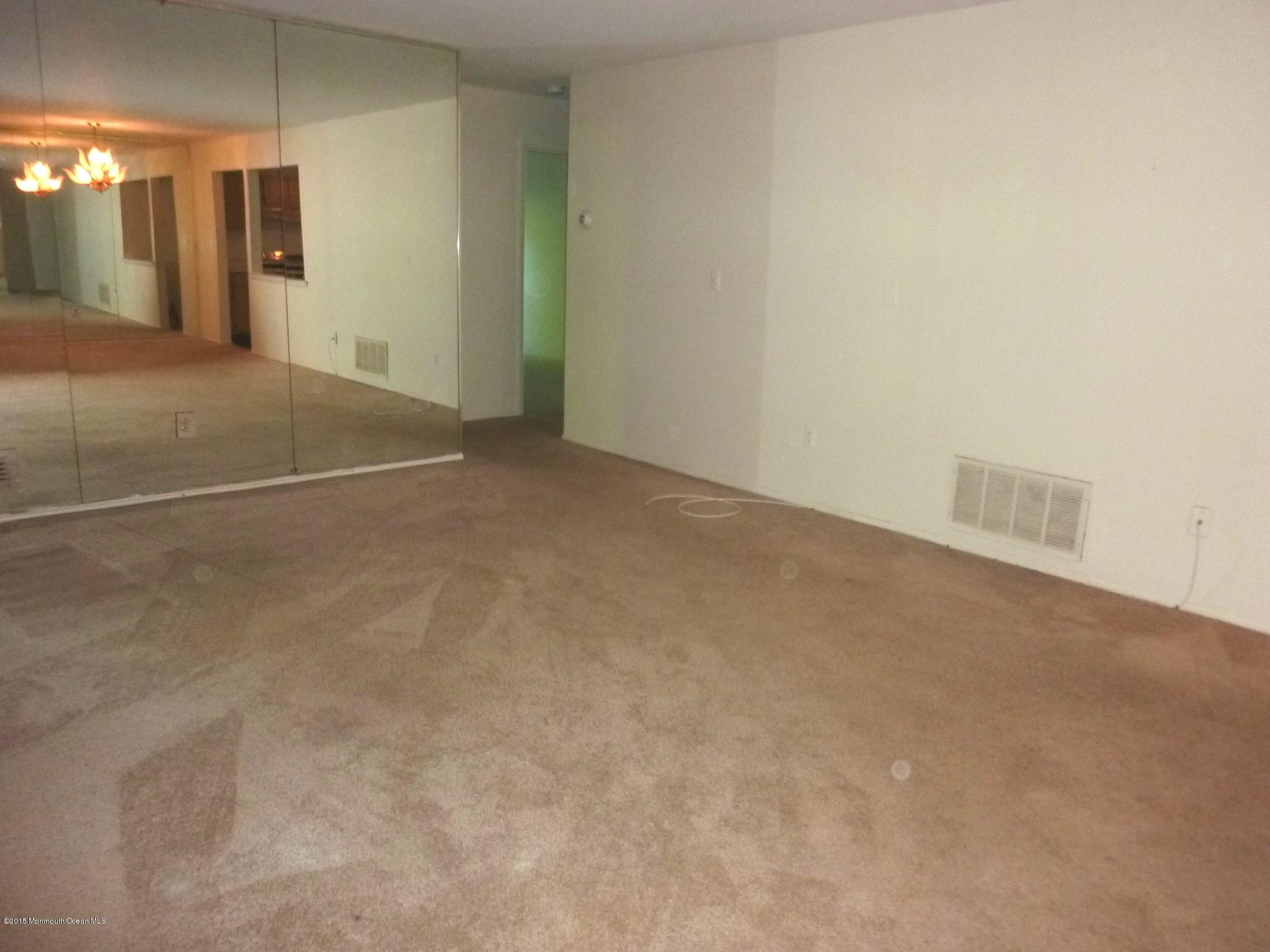 501 Harding Road, Unit 3 Freehold, NJ 07728 - Photo 2 of 9 P1020508