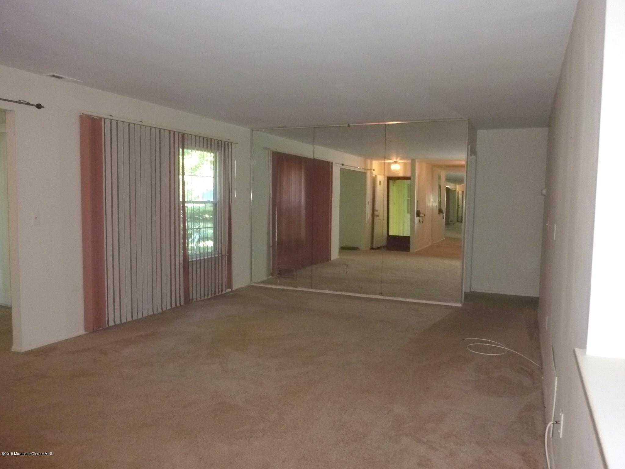 501 Harding Road, Unit 3 Freehold, NJ 07728 - Photo 3 of 9 P1020509