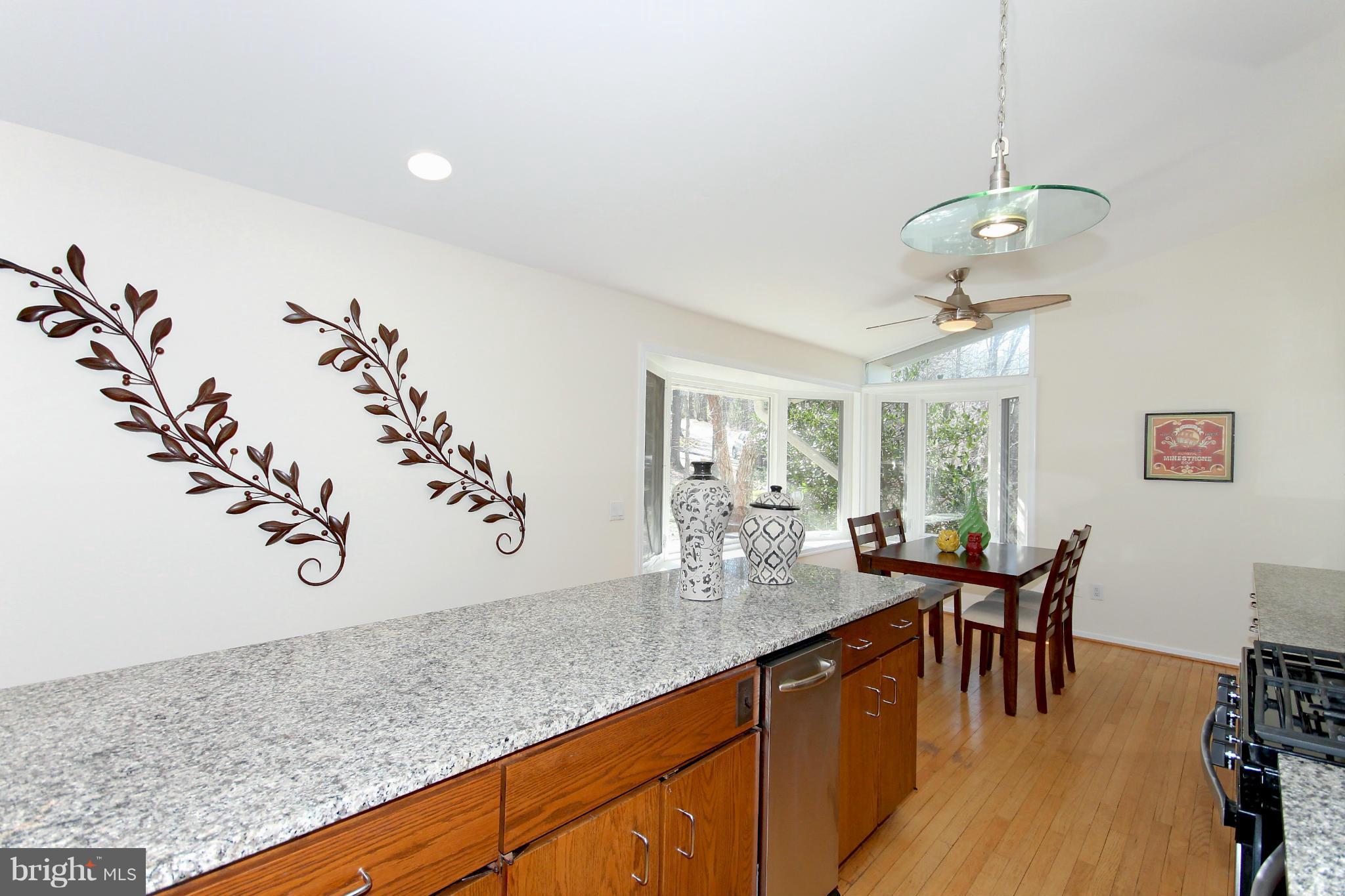 2322 Sawdust Road Vienna, VA 22181 - Photo 11 of 29 Eating Space in Kitchen