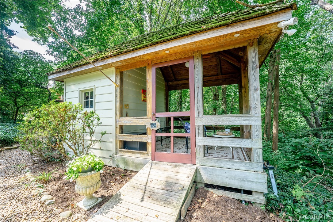 300 Rivers Bend Circle Chester, VA 23836 - Photo 36 of 42