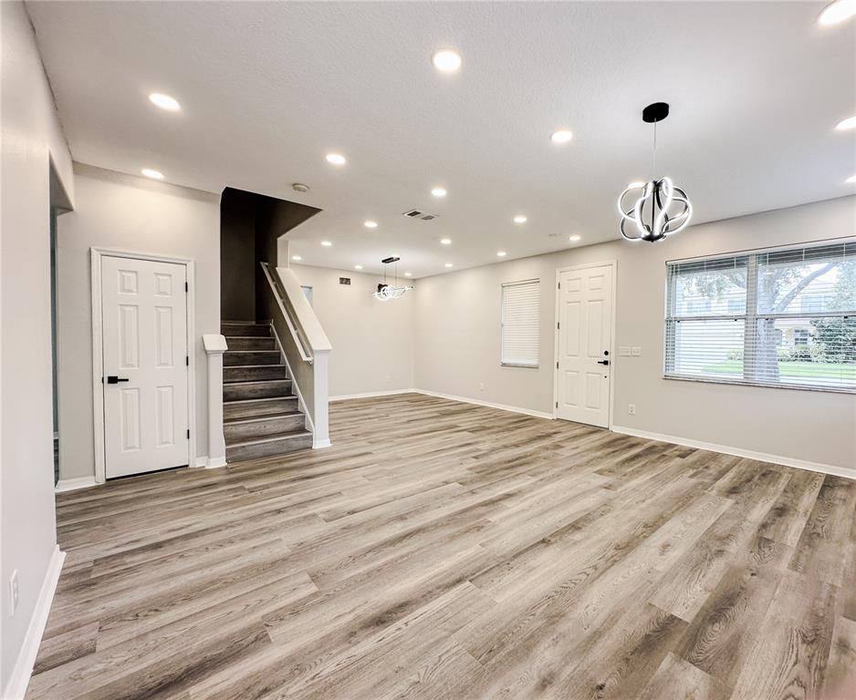 7322 Bridgeview Drive Wesley Chapel, FL 33545 - Photo 8 of 75