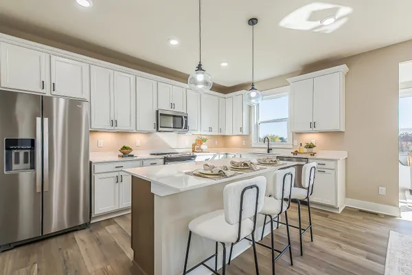 $600,000 | 720 Risdon Trail South, Saline, MI 48176