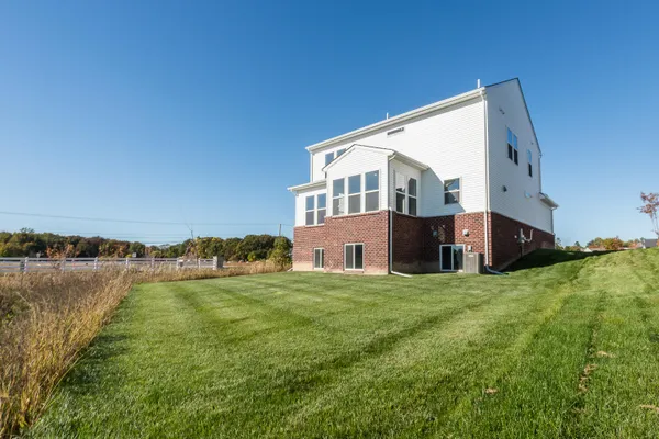 $600,000 | 720 Risdon Trail South, Saline, MI 48176