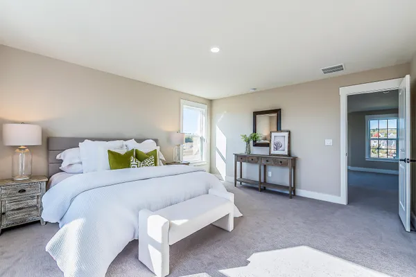 $600,000 | 720 Risdon Trail South, Saline, MI 48176